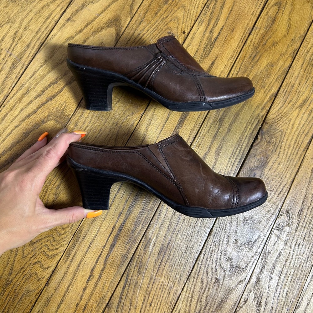 Earth Spirit Classics Emma Brown Leather Mules Clogs Block Heel Womens Size 7